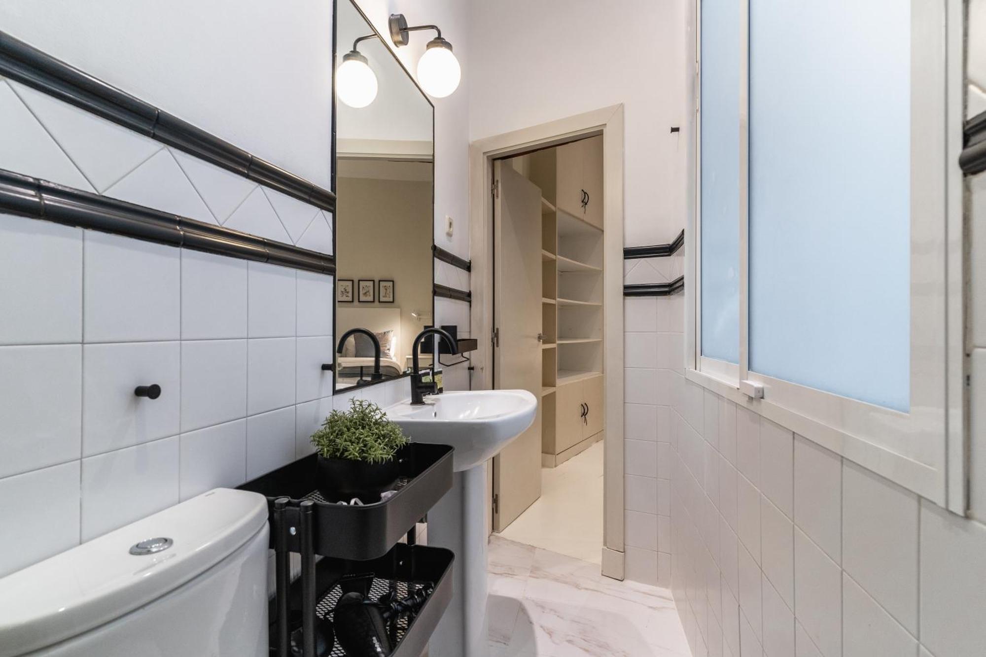 Spacious Modern-3Bedrooms 2Bathrooms-Plaza Mayor Madrid Luaran gambar