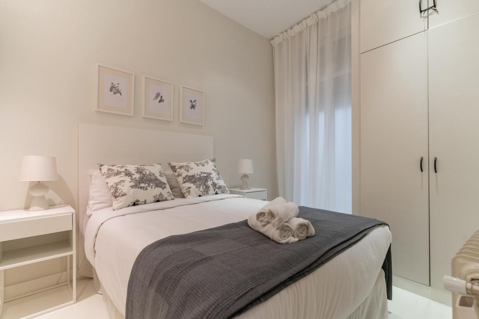 Spacious Modern-3Bedrooms 2Bathrooms-Plaza Mayor Madrid Luaran gambar