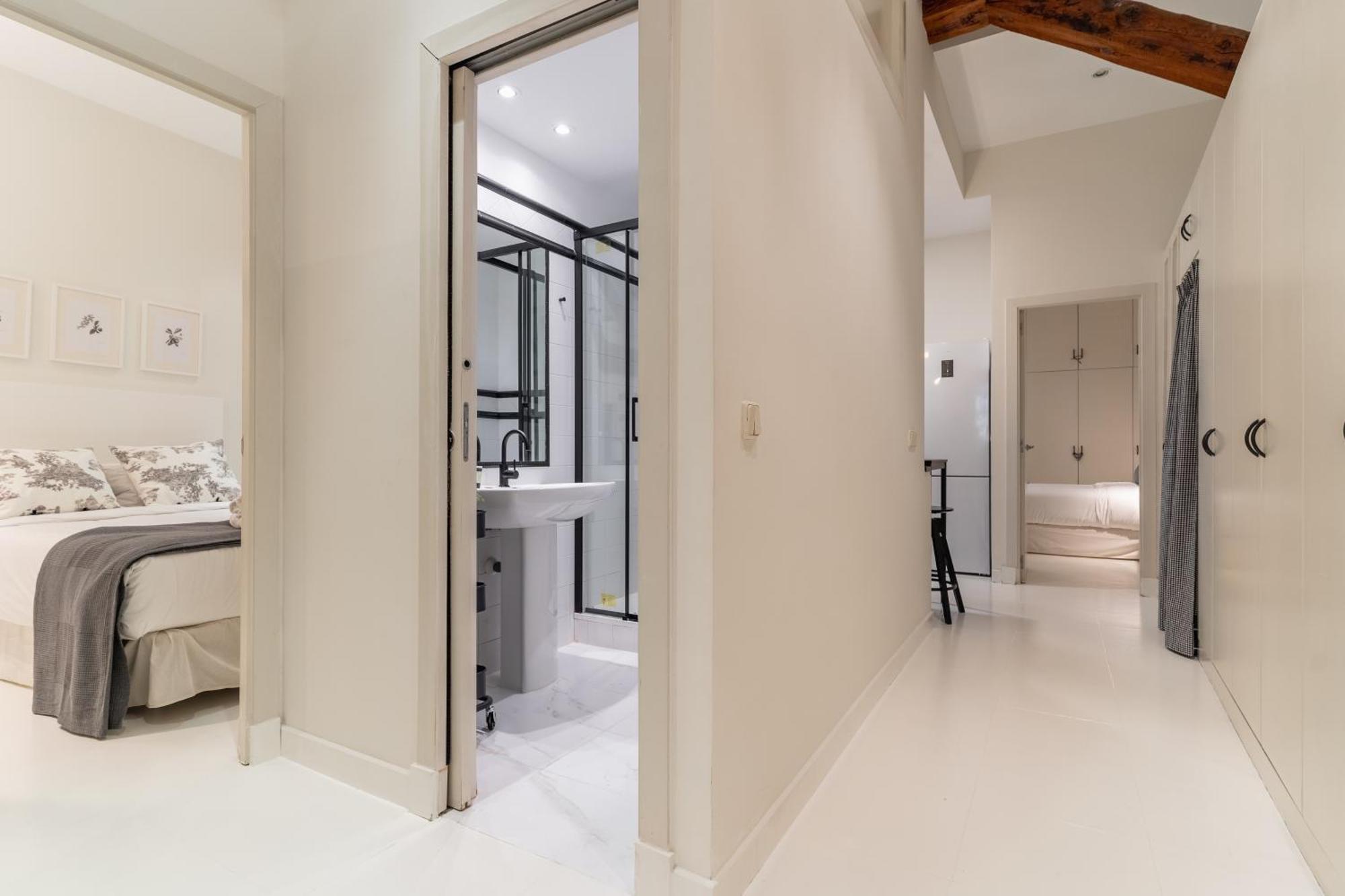 Spacious Modern-3Bedrooms 2Bathrooms-Plaza Mayor Madrid Luaran gambar