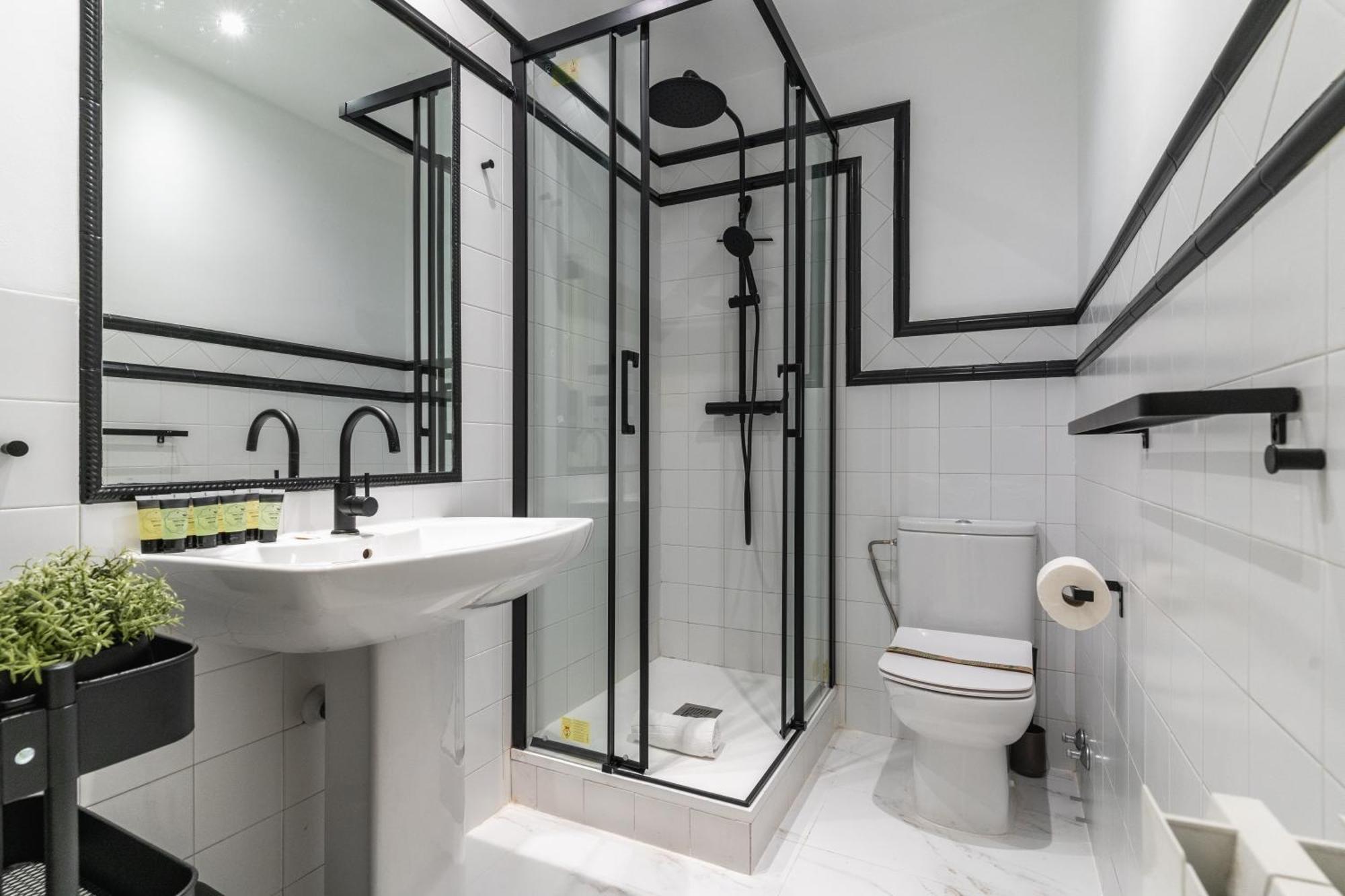 Spacious Modern-3Bedrooms 2Bathrooms-Plaza Mayor Madrid Luaran gambar