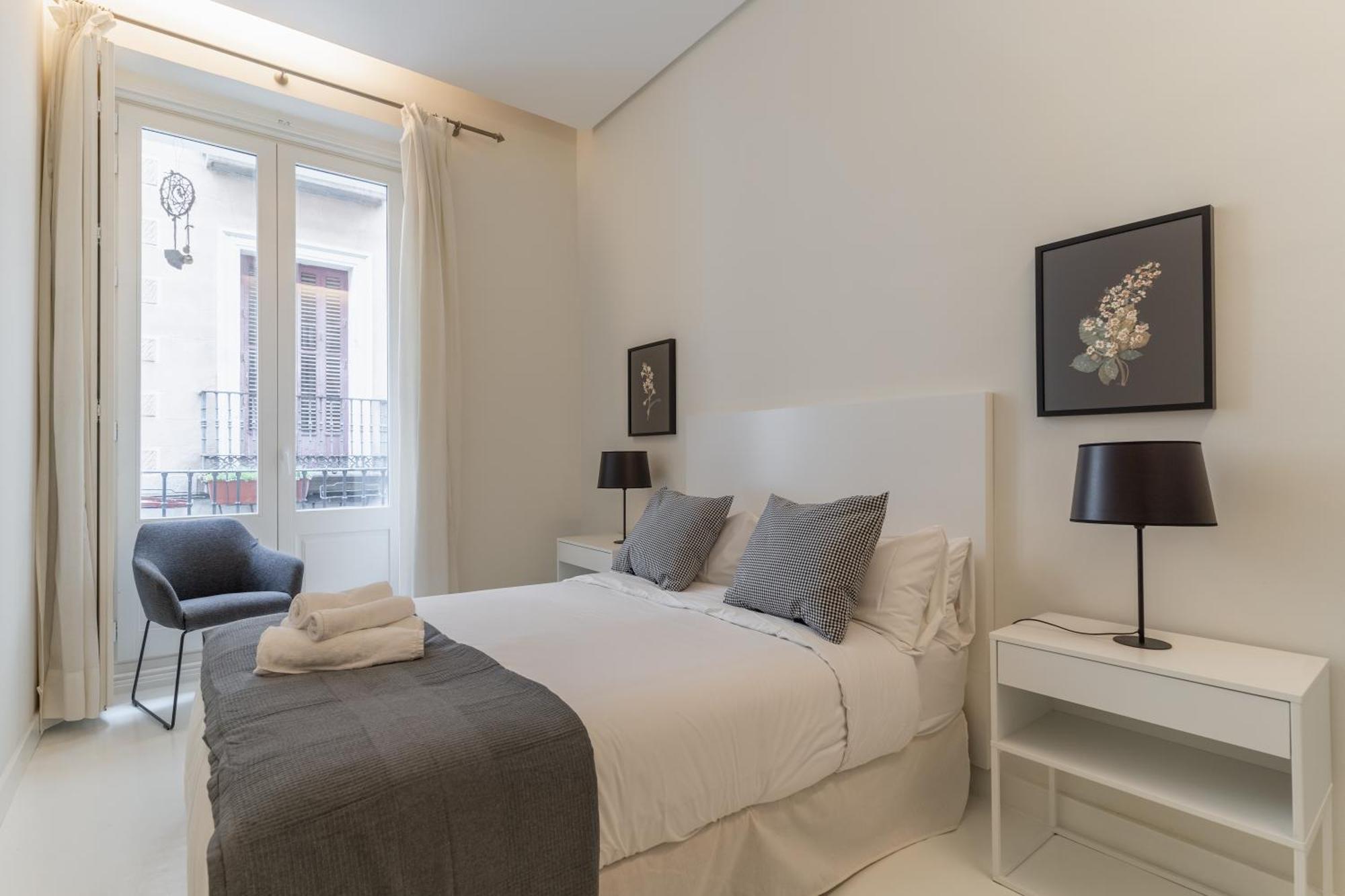 Spacious Modern-3Bedrooms 2Bathrooms-Plaza Mayor Madrid Luaran gambar